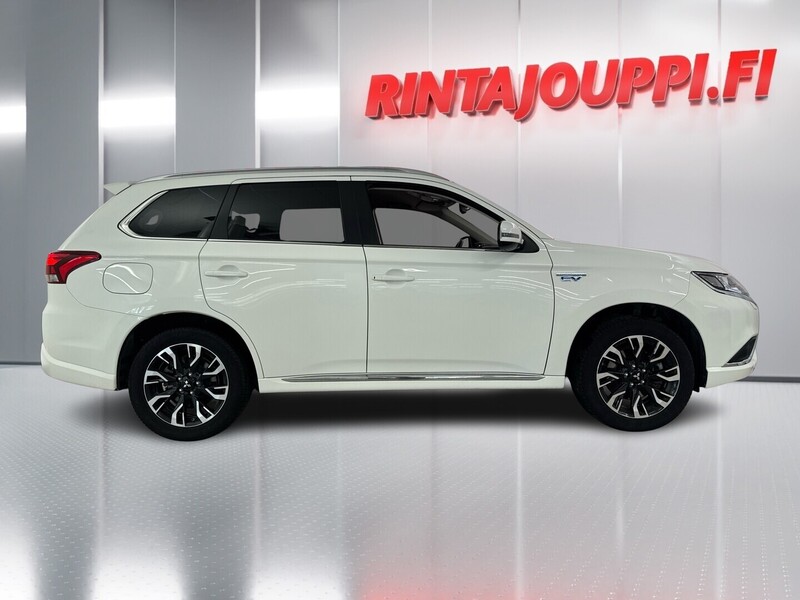 Mitsubishi Outlander PHEV vaihtoauto