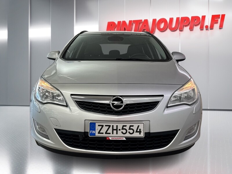 Opel Astra vaihtoauto