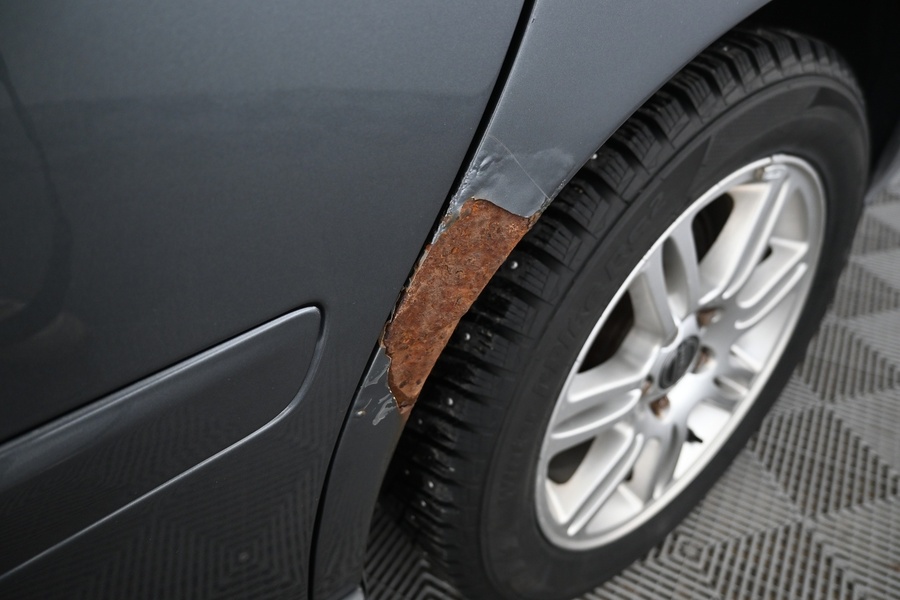 Volvo V70 vaihtoauto