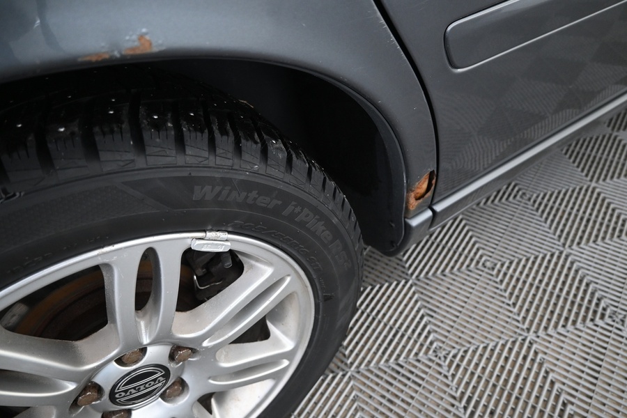 Volvo V70 vaihtoauto