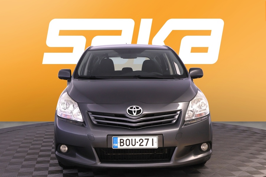 Toyota Verso vaihtoauto