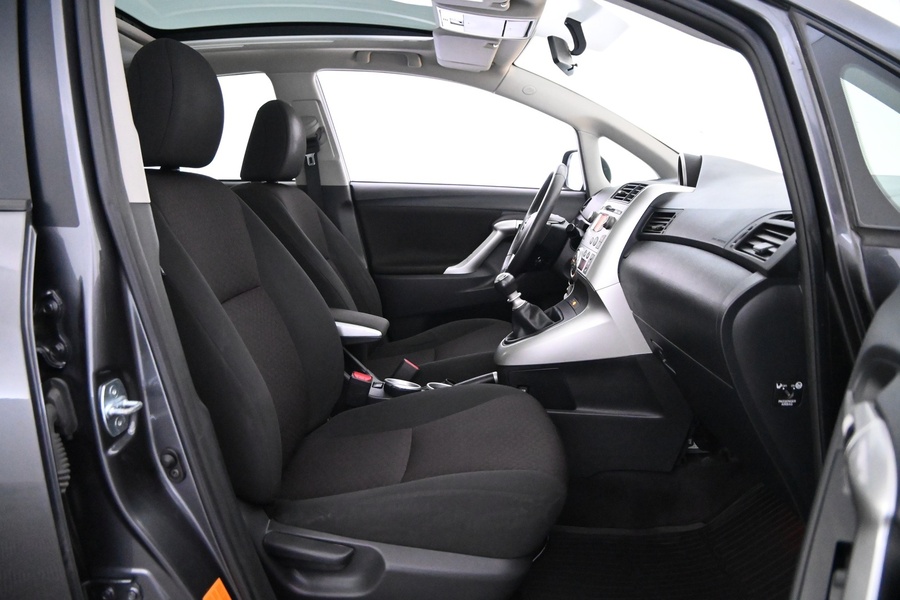 Toyota Verso vaihtoauto