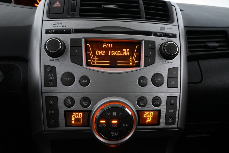 Toyota Verso vaihtoauto