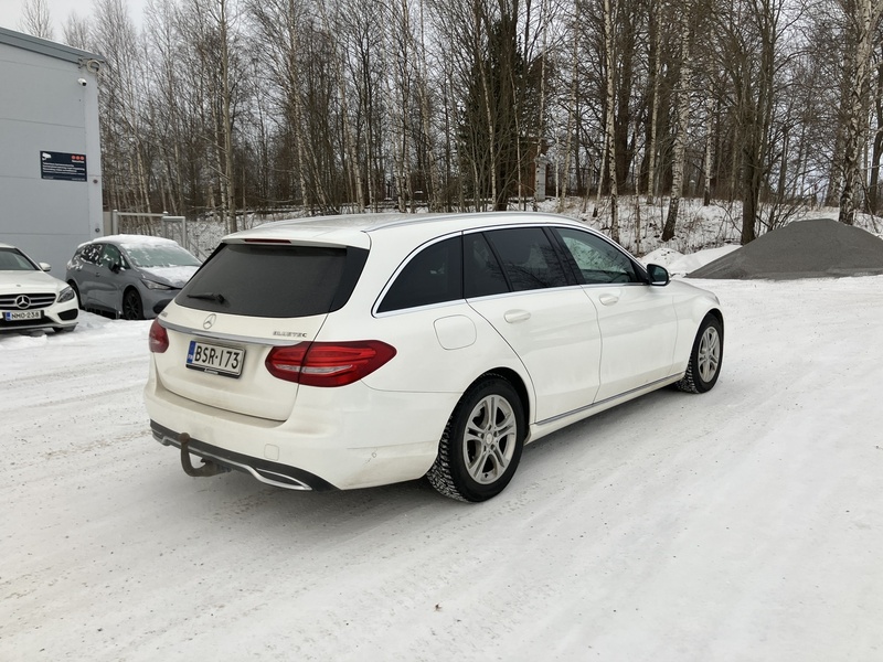 Mercedes-Benz C vaihtoauto