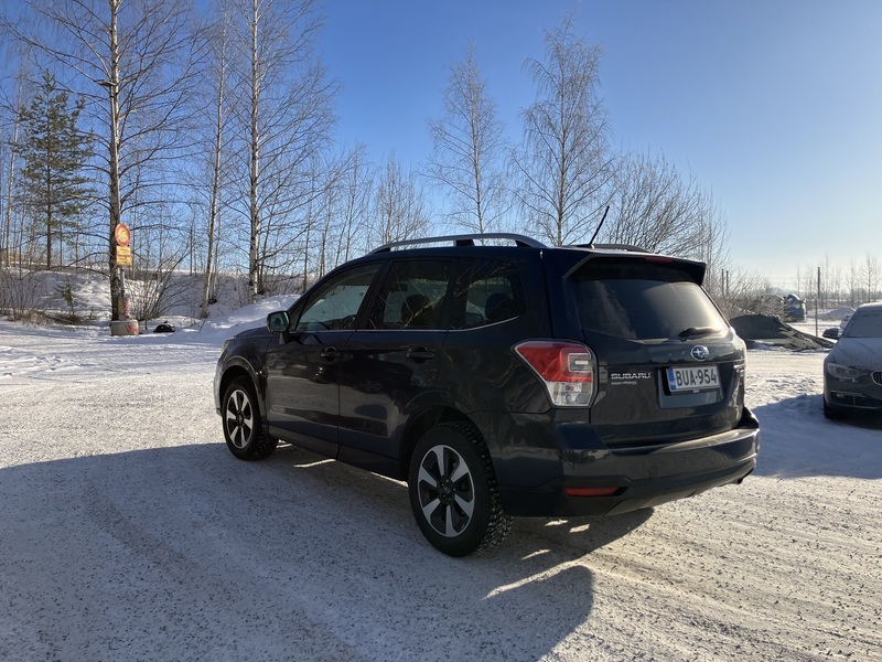 Subaru Forester vaihtoauto