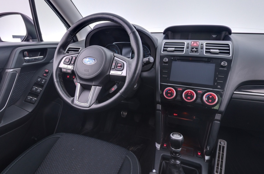 Subaru Forester vaihtoauto