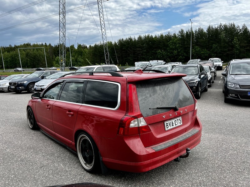 Volvo V70 vaihtoauto