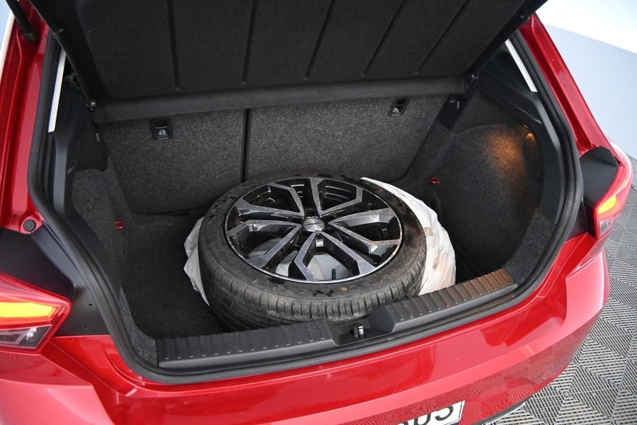 SEAT Ibiza vaihtoauto