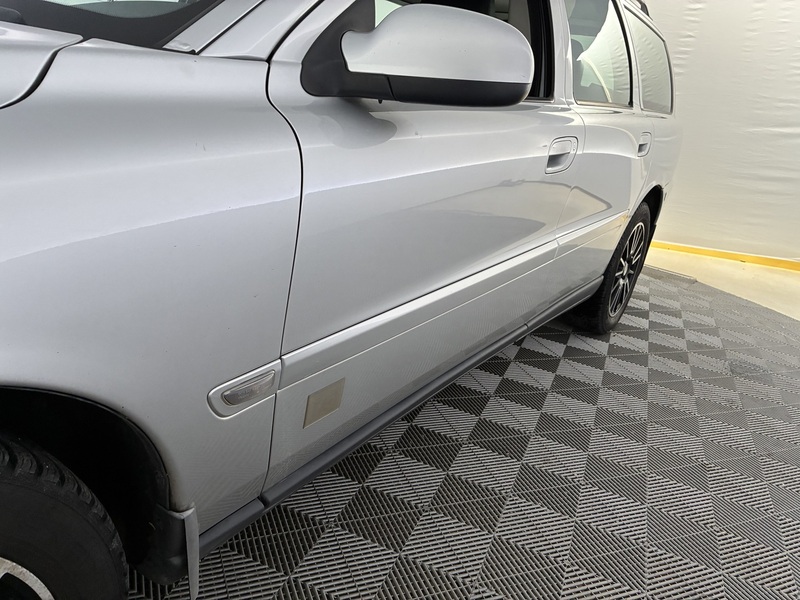 Volvo V70 vaihtoauto