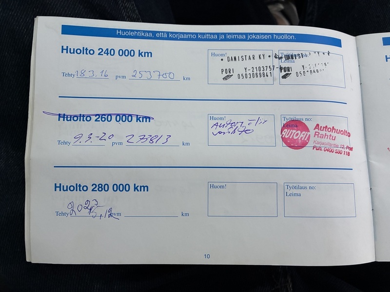 Volvo V70 vaihtoauto