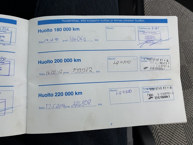 Volvo V70 vaihtoauto