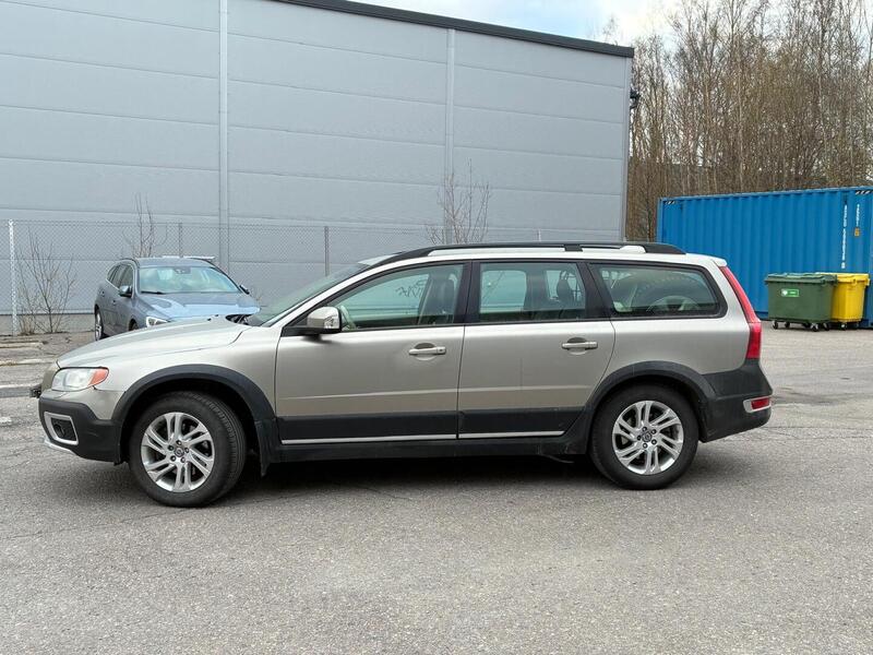 Volvo XC70 vaihtoauto