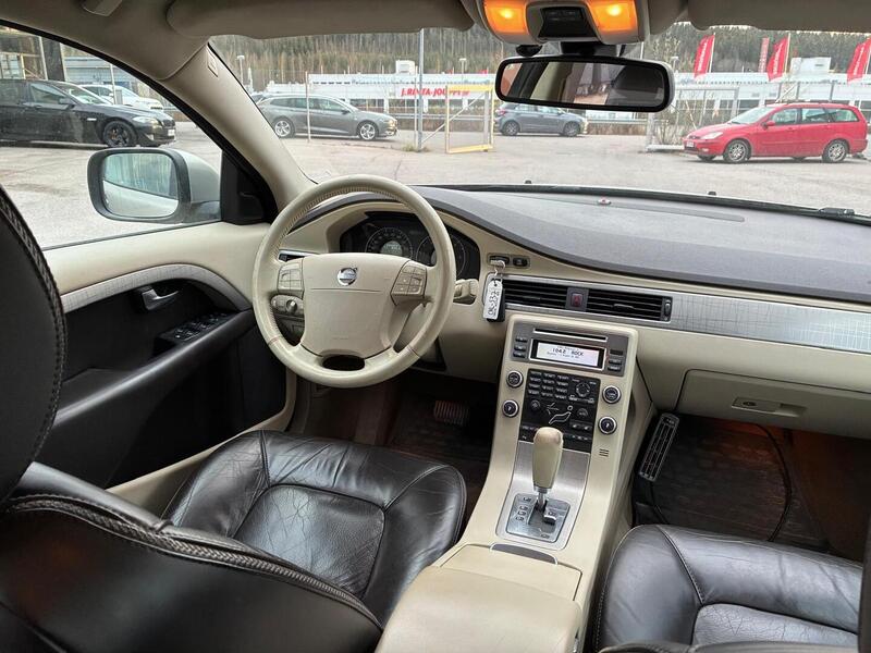 Volvo XC70 vaihtoauto