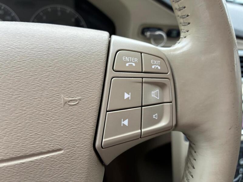 Volvo XC70 vaihtoauto