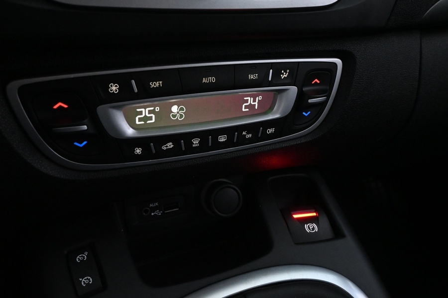 Renault Grand Scénic vaihtoauto