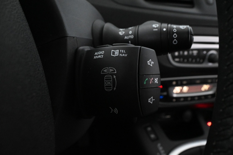 Renault Grand Scénic vaihtoauto