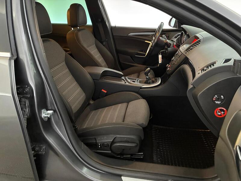 Opel Insignia vaihtoauto