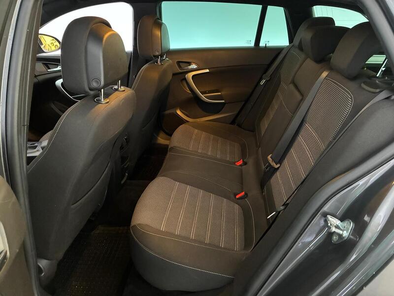 Opel Insignia vaihtoauto