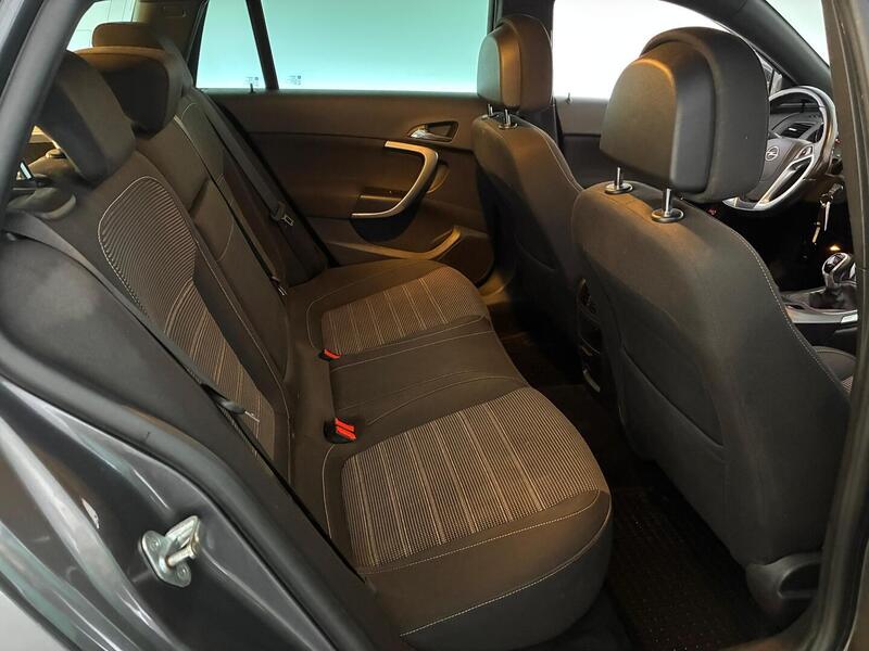 Opel Insignia vaihtoauto