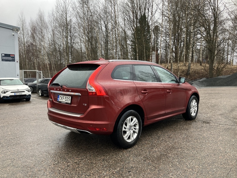 Volvo XC60 vaihtoauto