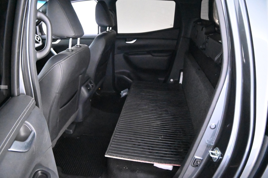 Mercedes-Benz X vaihtoauto