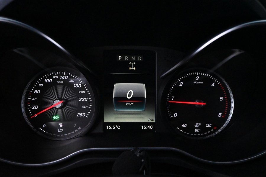 Mercedes-Benz X vaihtoauto