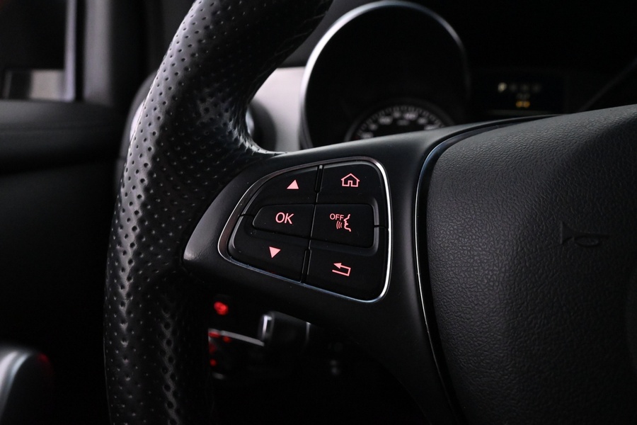 Mercedes-Benz X vaihtoauto