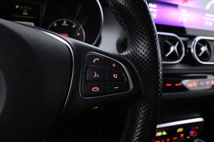 Mercedes-Benz X vaihtoauto