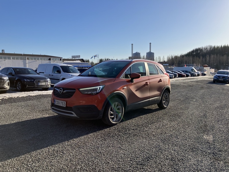 Opel Crossland X vaihtoauto