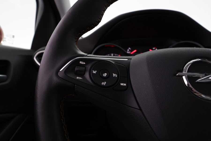 Opel Crossland X vaihtoauto