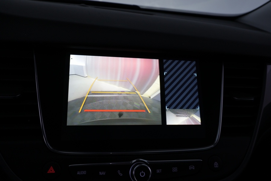 Opel Crossland X vaihtoauto