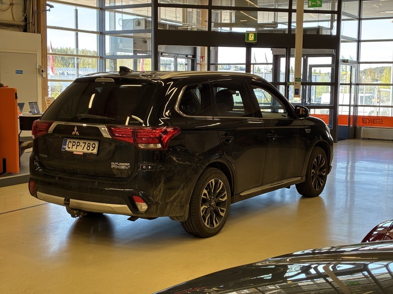 Mitsubishi Outlander vaihtoauto