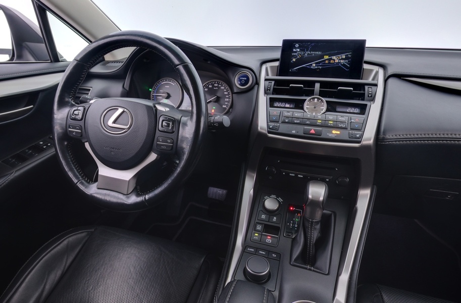 Lexus NX vaihtoauto