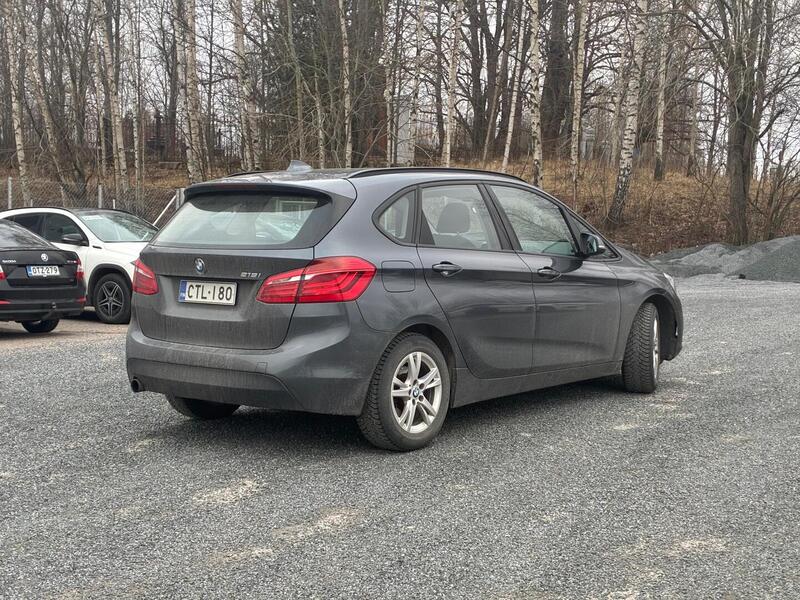 BMW 218 vaihtoauto