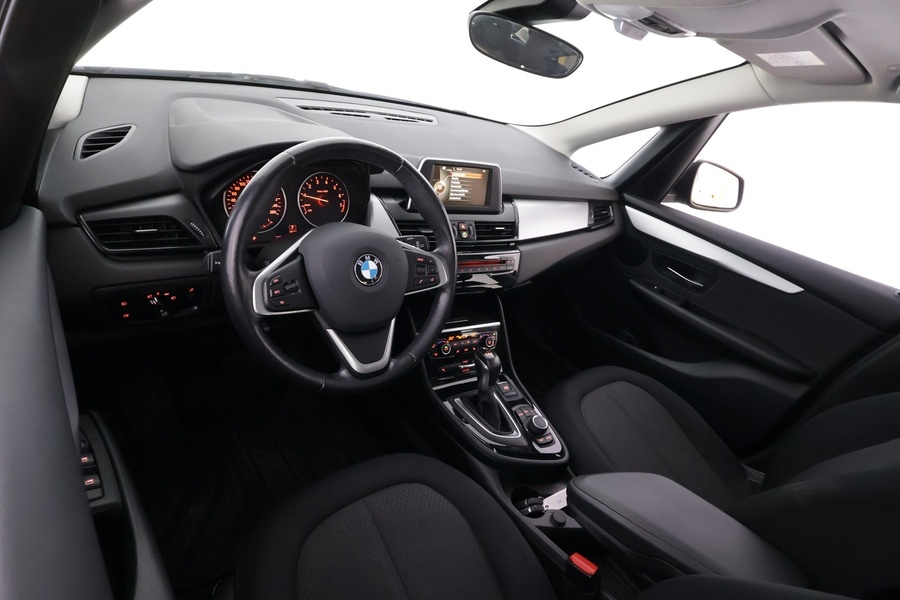 BMW 218 vaihtoauto