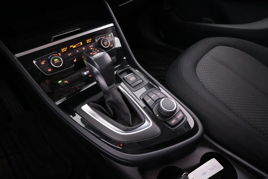 BMW 218 vaihtoauto