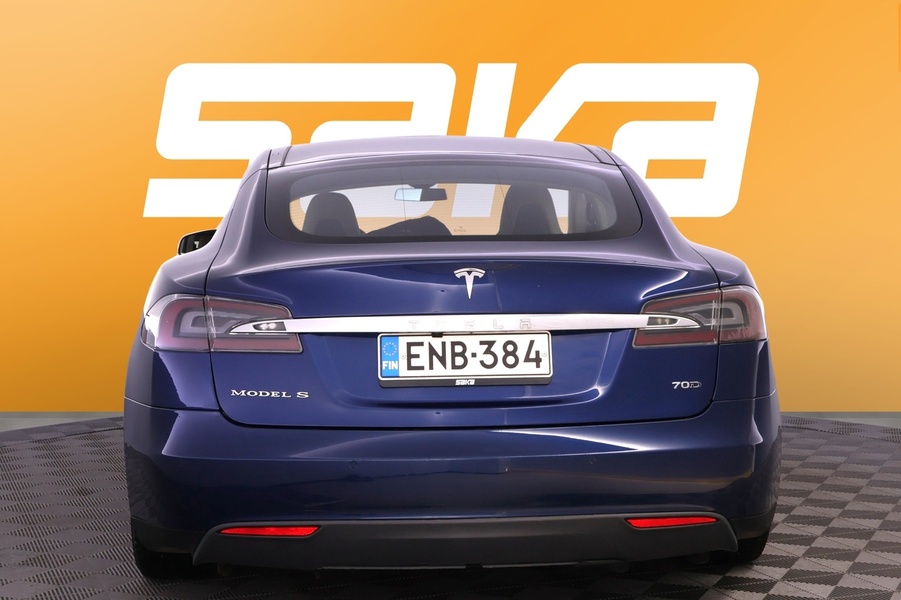 Tesla Model S vaihtoauto