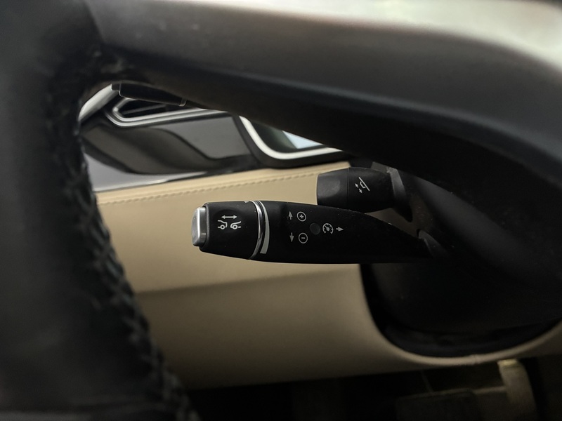 Tesla Model S vaihtoauto