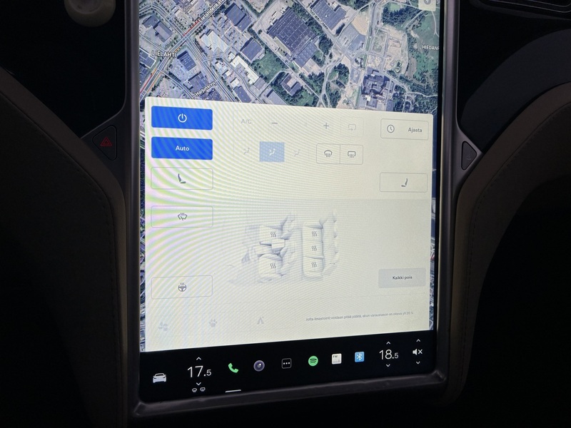 Tesla Model S vaihtoauto