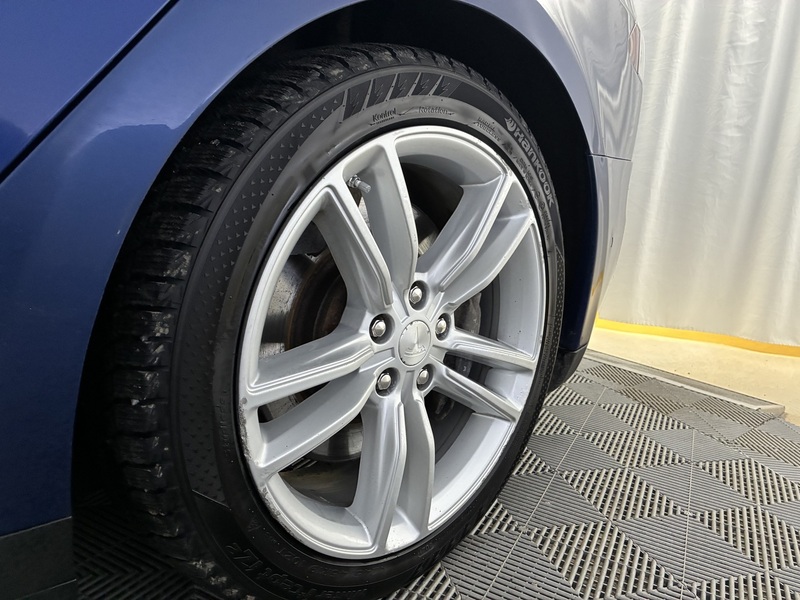 Tesla Model S vaihtoauto