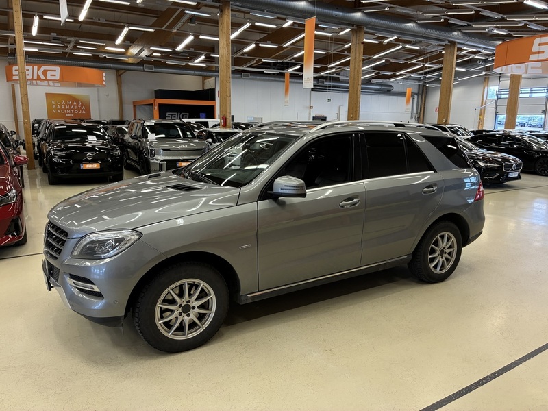 Mercedes-Benz ML vaihtoauto