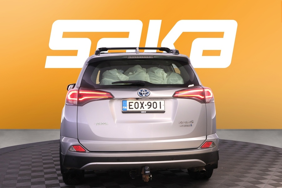 Toyota RAV4 vaihtoauto