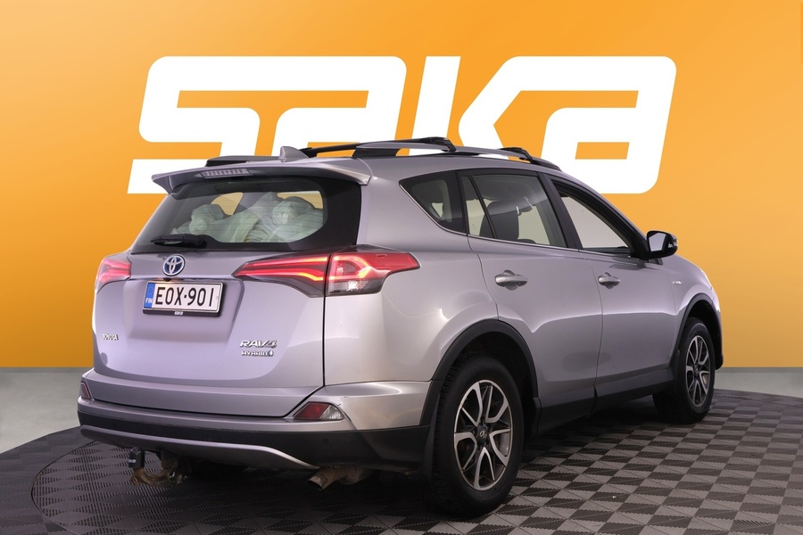 Toyota RAV4 vaihtoauto