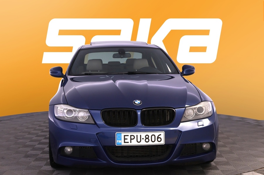 BMW 325 vaihtoauto