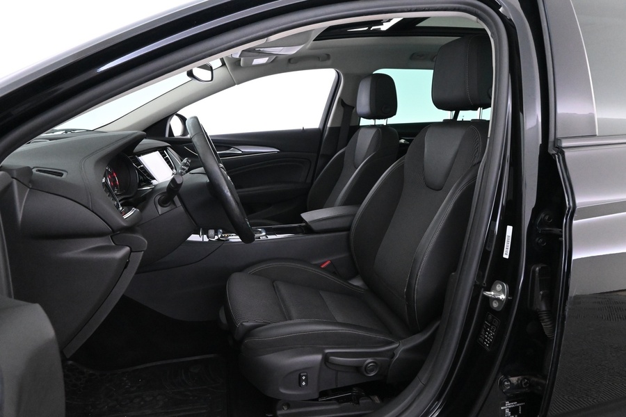 Opel Insignia vaihtoauto