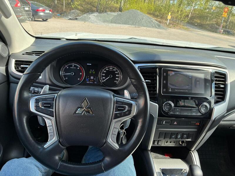 Mitsubishi L200 vaihtoauto