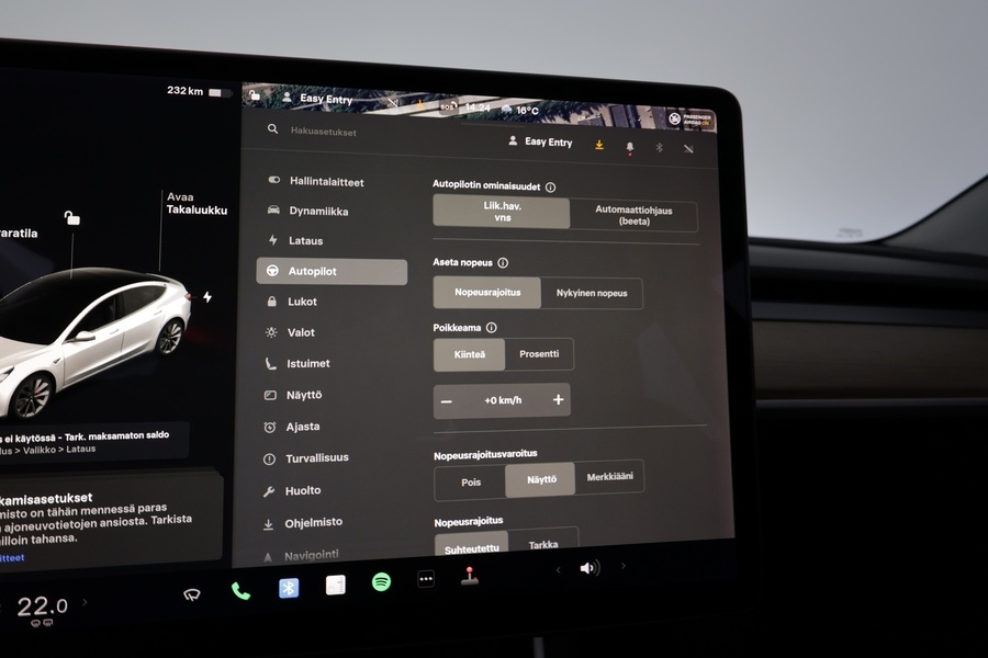 Tesla Model 3 vaihtoauto