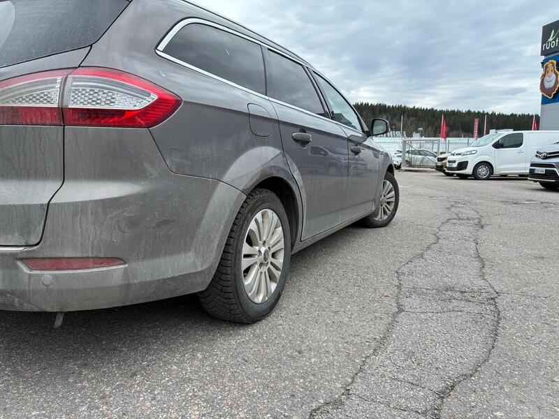 Ford Mondeo vaihtoauto