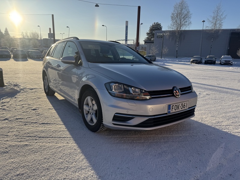 Volkswagen Golf vaihtoauto