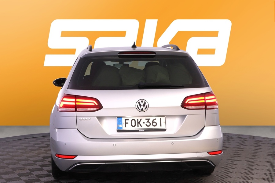 Volkswagen Golf vaihtoauto